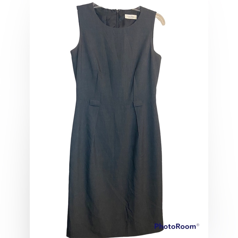 Calvin Klein Black Sleeveless Sheath Dress